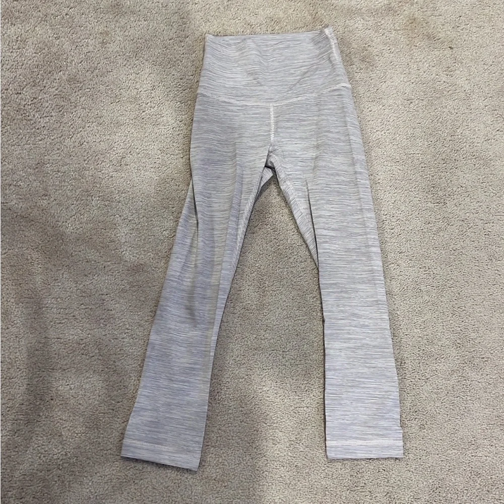 Lululemon Wunder Under High-Rise Tight 28" - Picture 6 of 6